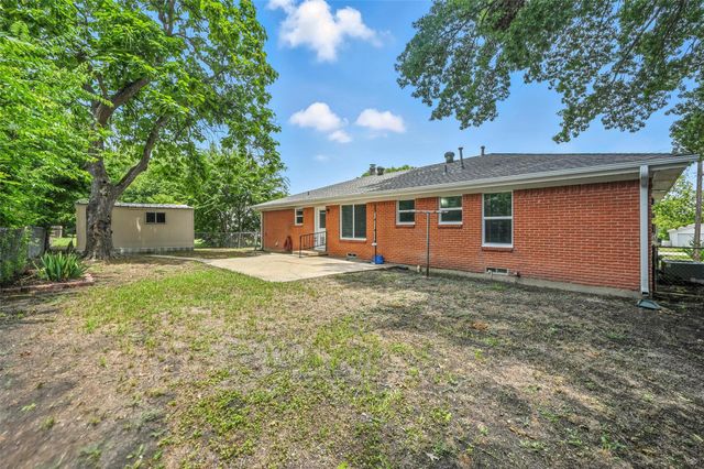 302 Young Drive, Allen, TX 75002