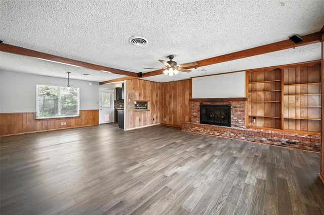 302 Young Drive, Allen, TX 75002