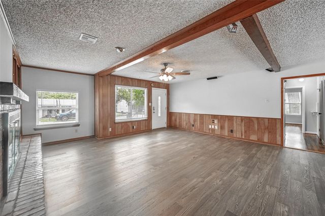 302 Young Drive, Allen, TX 75002