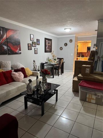 19317 NW 47th Ave 19137, Miami Gardens, FL 33055