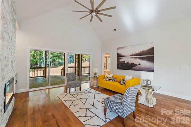 467 COUNTRYWOOD Place SE, Concord, NC 28025