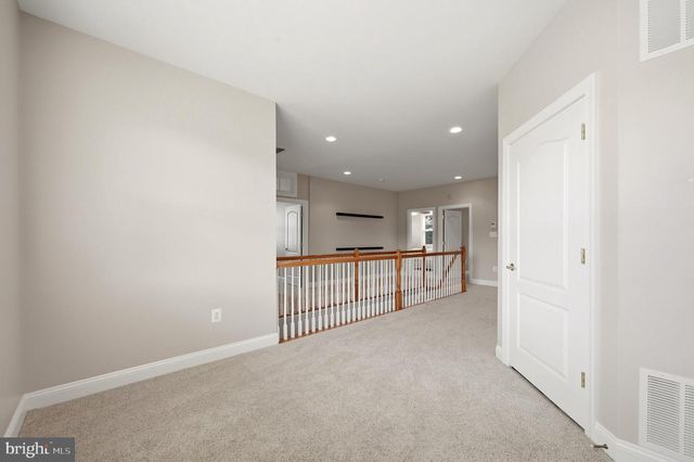 107 OSPREY DR, Lake Frederick, VA 22630