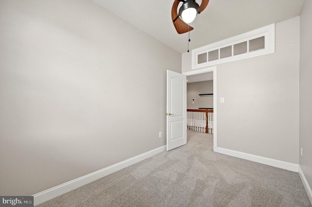 107 OSPREY DR, Lake Frederick, VA 22630