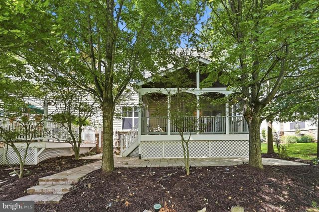 107 OSPREY DR, Lake Frederick, VA 22630