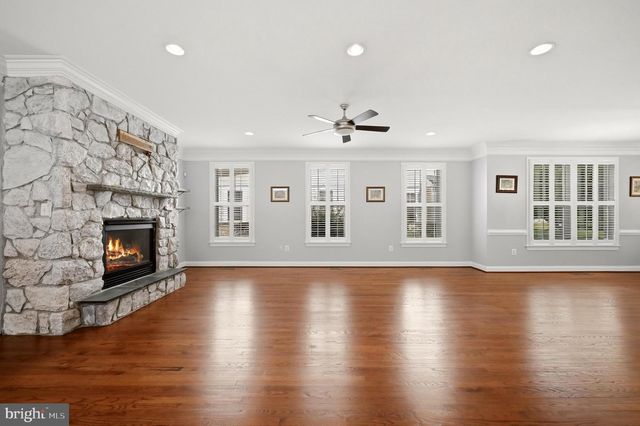 107 OSPREY DR, Lake Frederick, VA 22630