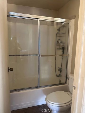 15051 Sherman, Van Nuys (los Angeles), CA 91405