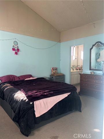 15051 Sherman, Van Nuys (los Angeles), CA 91405