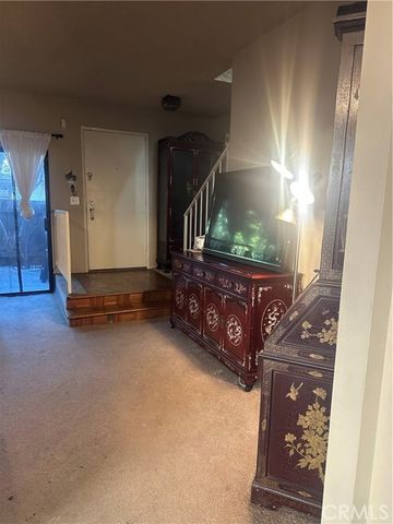 15051 Sherman, Van Nuys (los Angeles), CA 91405