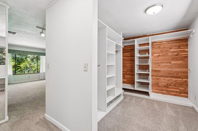 2660 Glenview Dr, Placerville, CA 95667