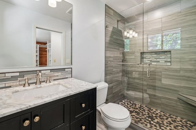 2660 Glenview Dr, Placerville, CA 95667