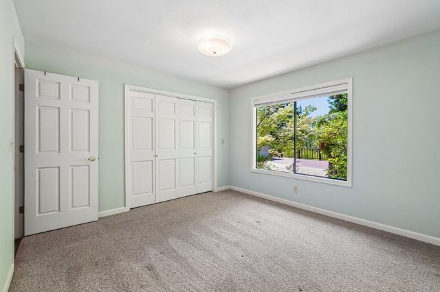 2660 Glenview Dr, Placerville, CA 95667