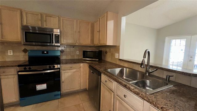 2429 SAPIER COURT, Orlando, FL 32837