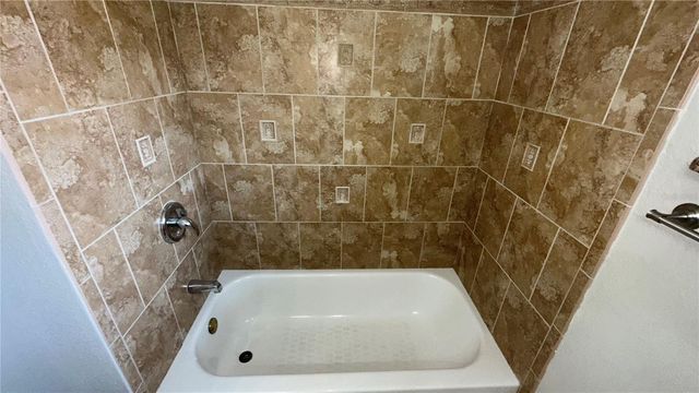 2429 SAPIER COURT, Orlando, FL 32837
