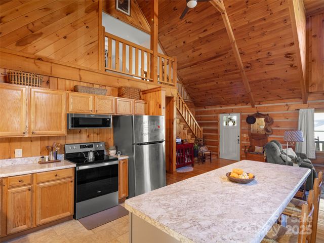 538 E Fork Road, Sylva, NC 28779