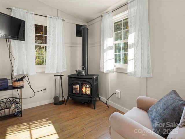 538 E Fork Road, Sylva, NC 28779