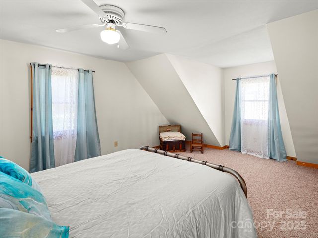 538 E Fork Road, Sylva, NC 28779