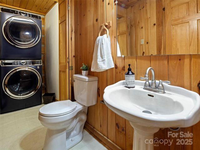 538 E Fork Road, Sylva, NC 28779