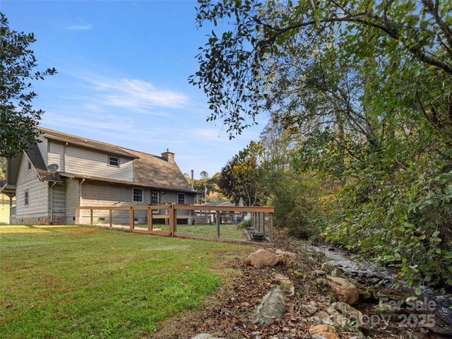 538 E Fork Road, Sylva, NC 28779