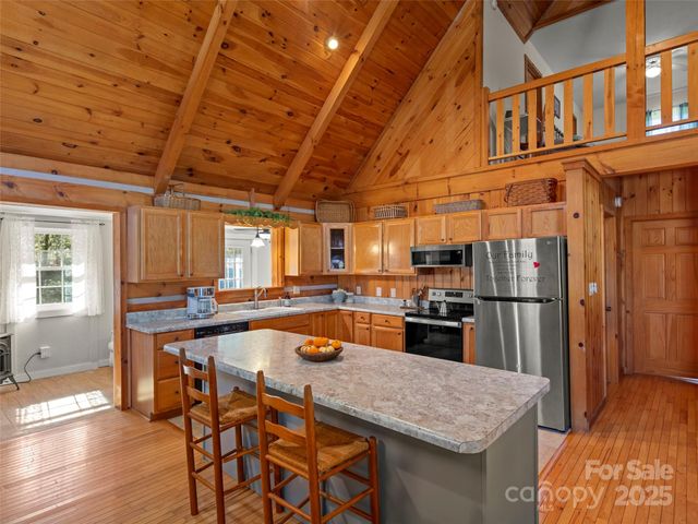 538 E Fork Road, Sylva, NC 28779