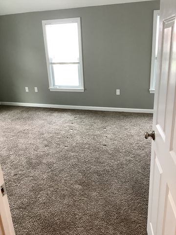 10 Moulton Ct 10, Beverly, MA 01915