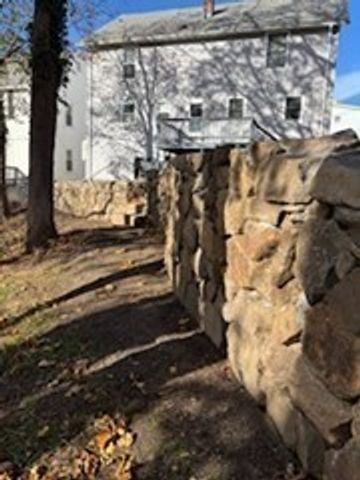 10 Moulton Ct 10, Beverly, MA 01915