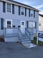 10 Moulton Ct 10, Beverly, MA 01915