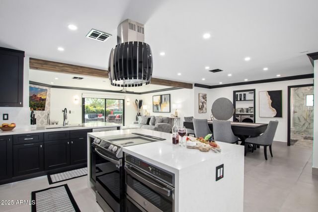 7737 E ROOSEVELT Street, Scottsdale, AZ 85257