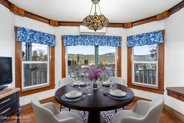 1002 Highland Ave, St. Maries, ID 83861