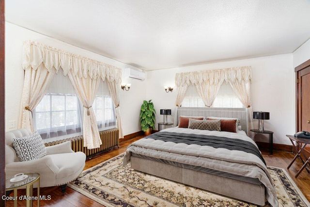 1002 Highland Ave, St. Maries, ID 83861