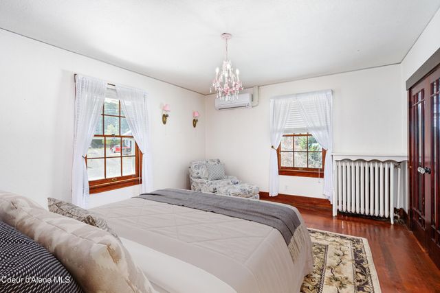 1002 Highland Ave, St. Maries, ID 83861