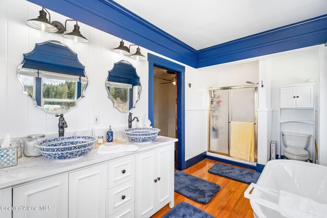 1002 Highland Ave, St. Maries, ID 83861