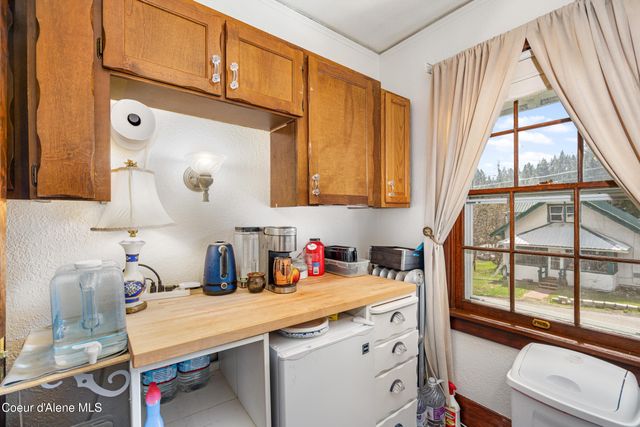 1002 Highland Ave, St. Maries, ID 83861