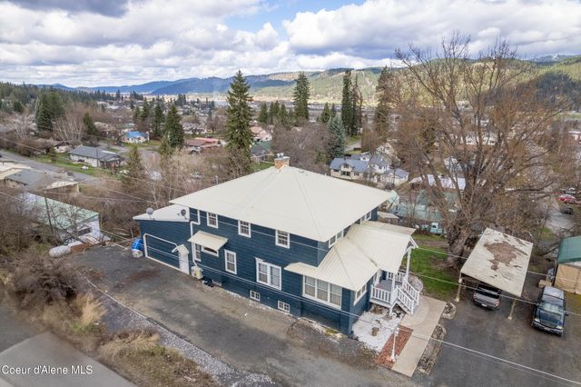 1002 Highland Ave, St. Maries, ID 83861