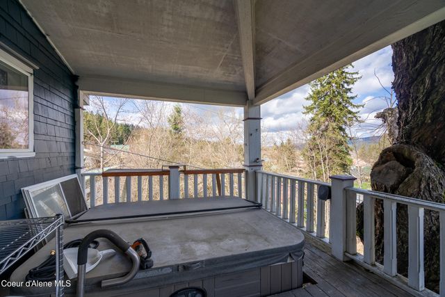 1002 Highland Ave, St. Maries, ID 83861