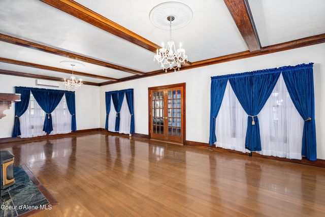 1002 Highland Ave, St. Maries, ID 83861