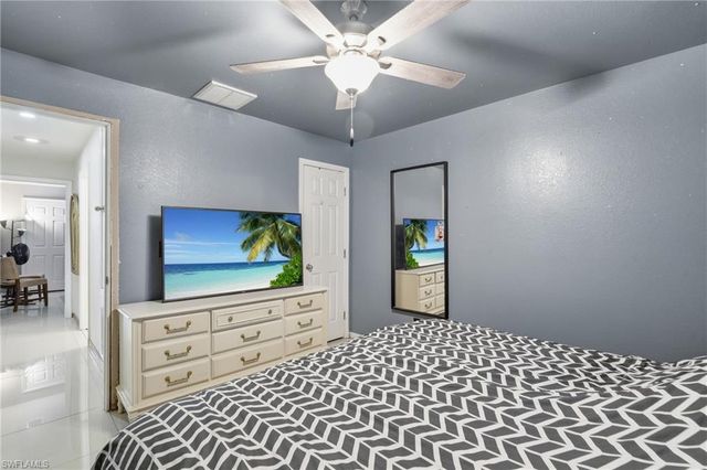 2701 NE 1st PL, Cape Coral, FL 33909