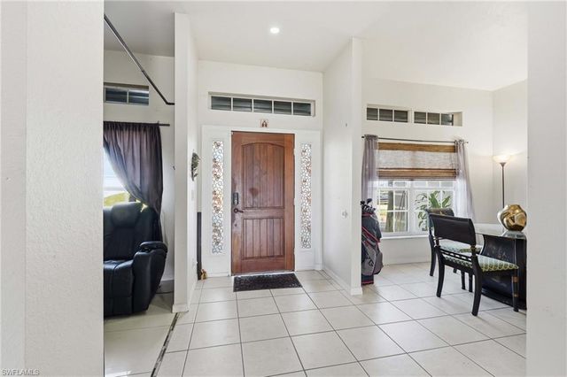 2701 NE 1st PL, Cape Coral, FL 33909
