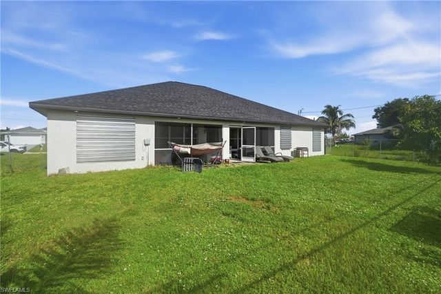 2701 NE 1st PL, Cape Coral, FL 33909