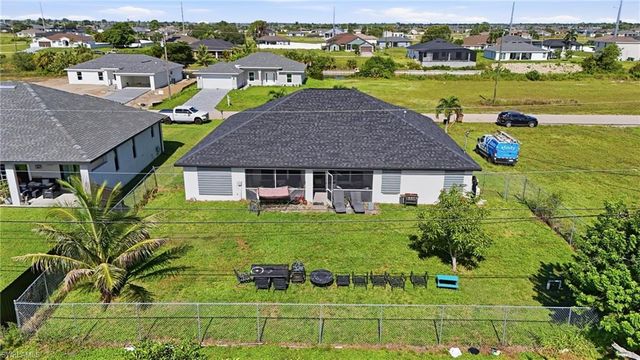 2701 NE 1st PL, Cape Coral, FL 33909