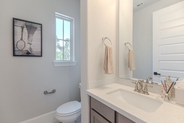 414 Rowan Pine Court, Conroe, TX 77304