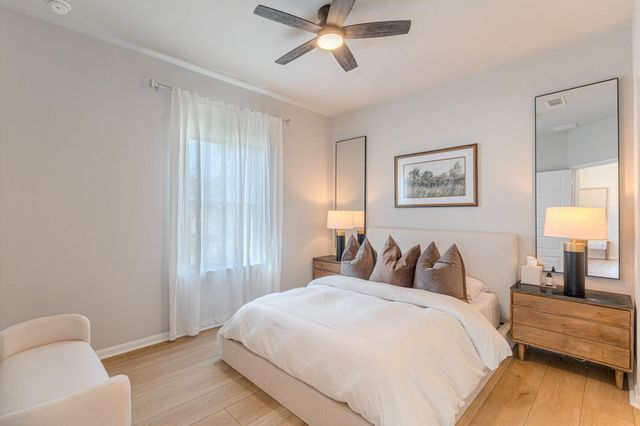 414 Rowan Pine Court, Conroe, TX 77304