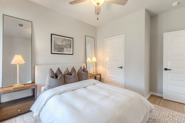 414 Rowan Pine Court, Conroe, TX 77304