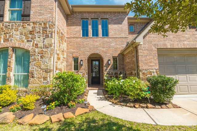 414 Rowan Pine Court, Conroe, TX 77304