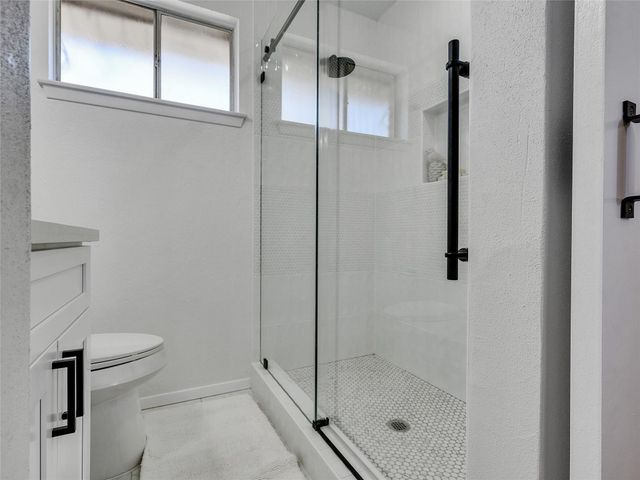 511 Stadium Lane, Friendswood, TX 77546