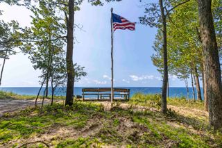 15382 Maxey Road, Arcadia, MI 49613