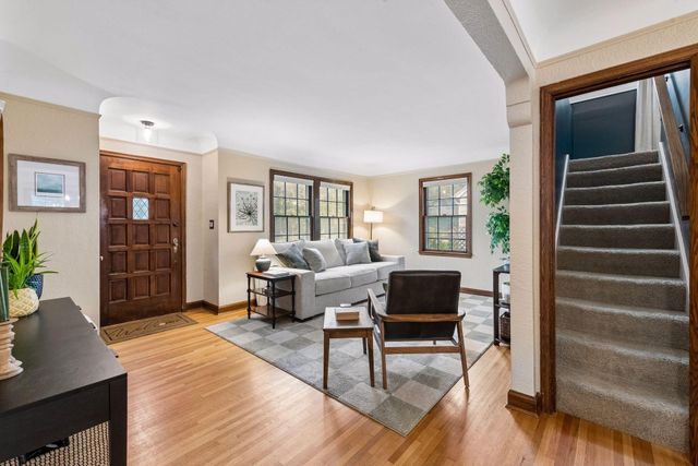 4237 Abbott Avenue N, Robbinsdale, MN 55422