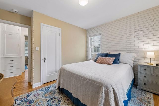 4237 Abbott Avenue N, Robbinsdale, MN 55422