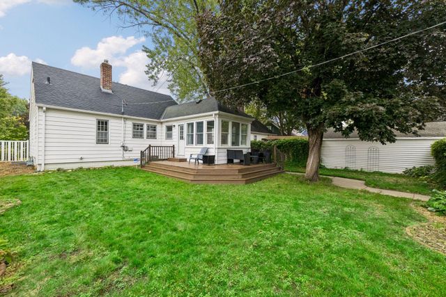 4237 Abbott Avenue N, Robbinsdale, MN 55422