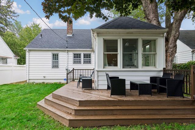 4237 Abbott Avenue N, Robbinsdale, MN 55422