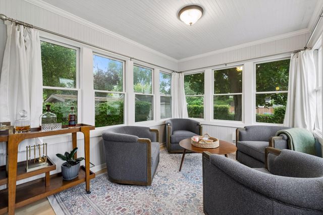 4237 Abbott Avenue N, Robbinsdale, MN 55422